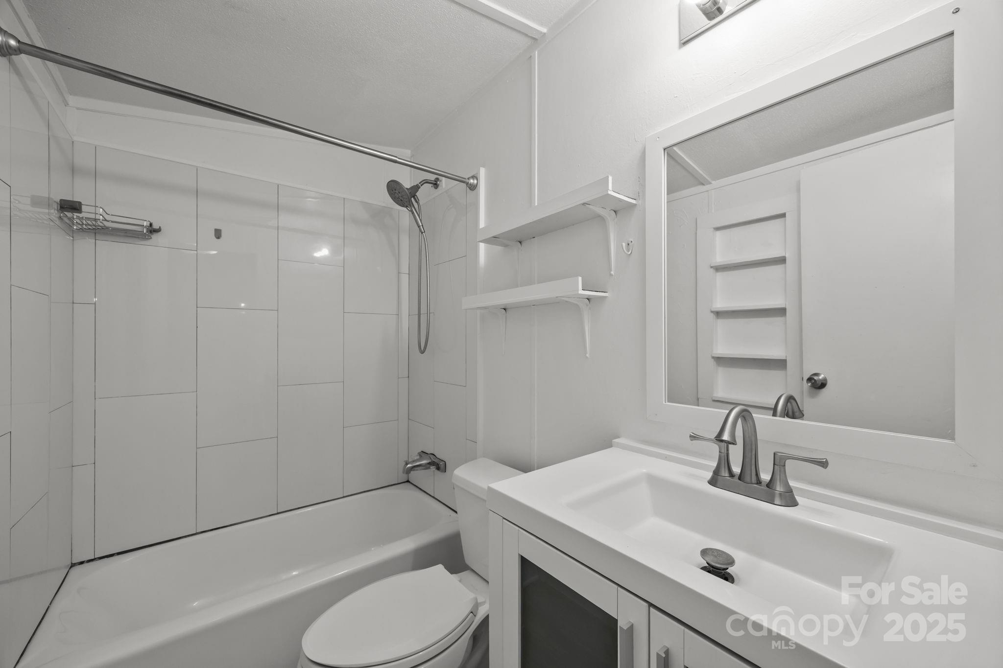 729 Don Felmet Road Marshall, NC 28753 - Photo 19 of 22 Gallery Image 19