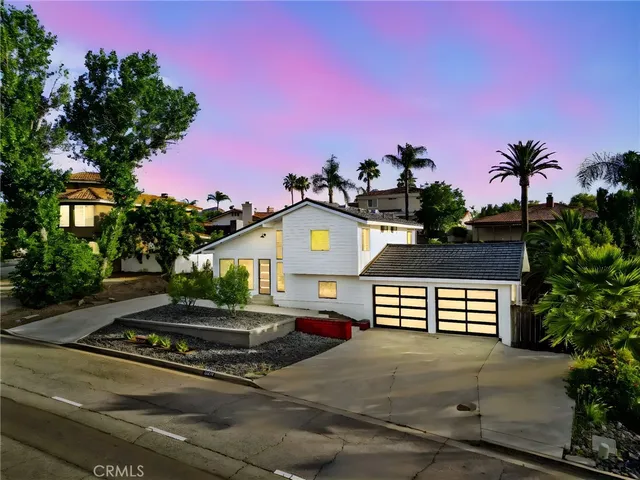 $3,250 | 22473 Canyon Lake Drive South, Canyon Lake, CA 92587