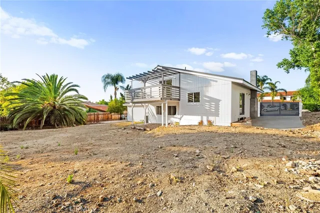 $3,250 | 22473 Canyon Lake Drive South, Canyon Lake, CA 92587