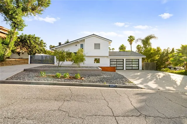 $3,250 | 22473 Canyon Lake Drive South, Canyon Lake, CA 92587