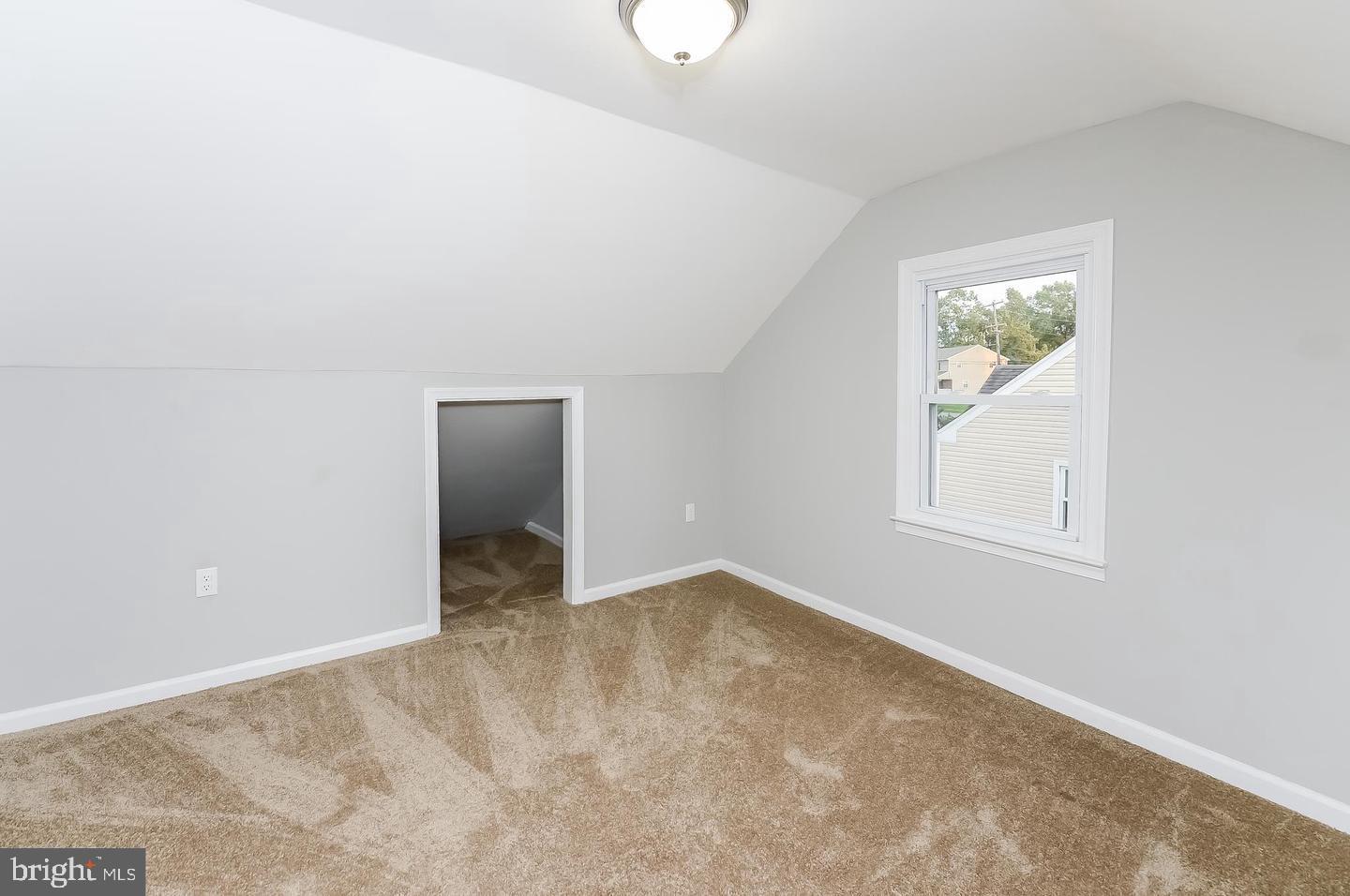 112 Upland Road Brookhaven, PA 19015 - Photo 17 of 19