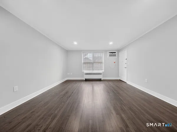 $259,000 | 49 Mencel Circle, Unit B, Bridgeport, CT 06610