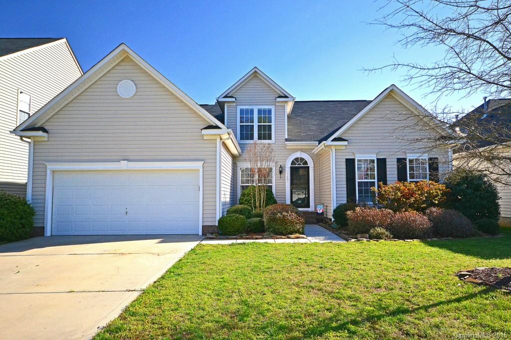 11401 Winget Pond Road Charlotte, NC 28278 - Photo 1 of 17 Gallery Image 1