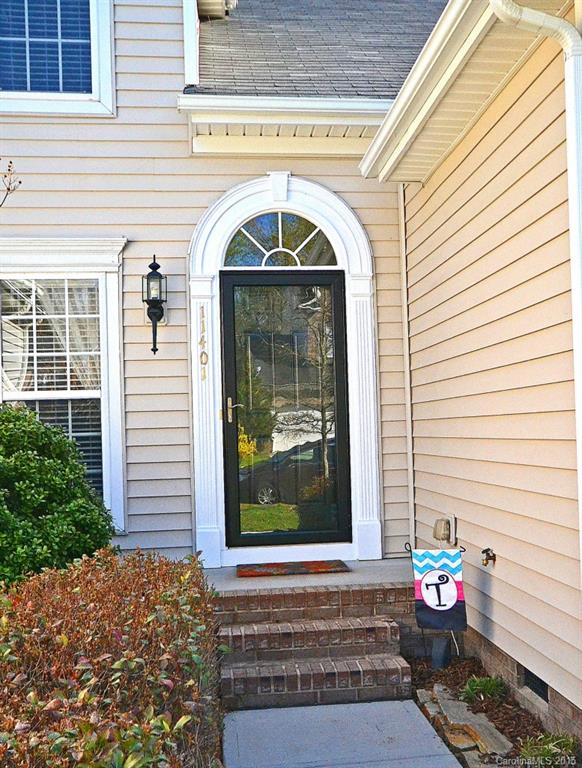 11401 Winget Pond Road Charlotte, NC 28278 - Photo 2 of 17 Gallery Image 2