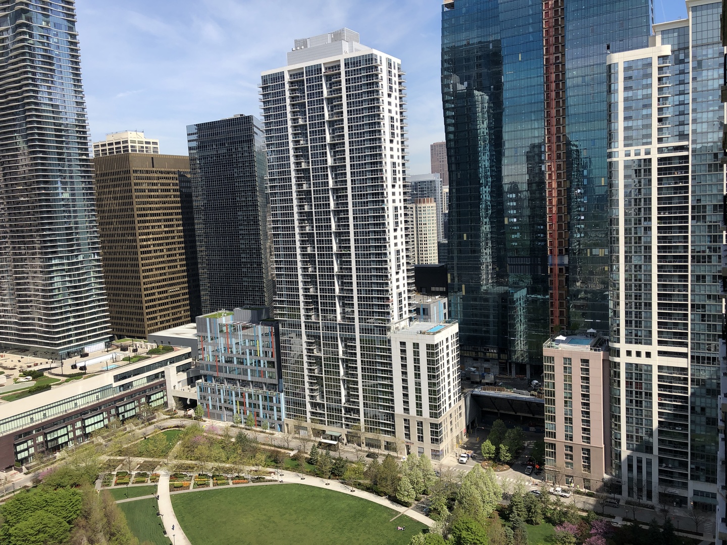 400 East Randolph Street, Unit 3326 Chicago, IL 60601 - Photo 13 of 19 a picture of city view