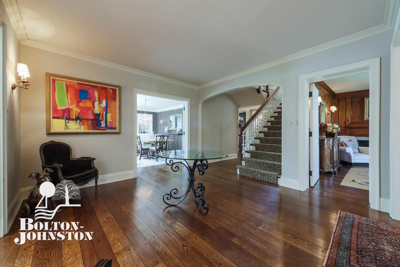 93 Kenwood Road Grosse Pointe, MI 48236 - Photo 4 of 81 Foyer