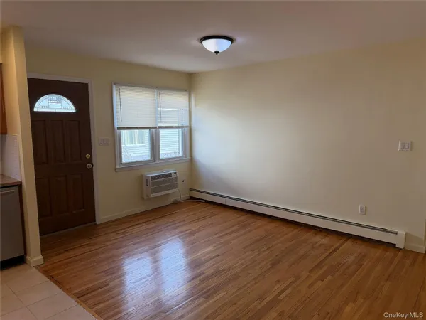 $4,500 | 149-14 21st Avenue, Unit 1 | Whitestone