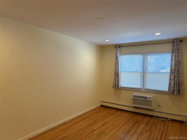 $4,500 | 149-14 21st Avenue, Unit 1 | Whitestone