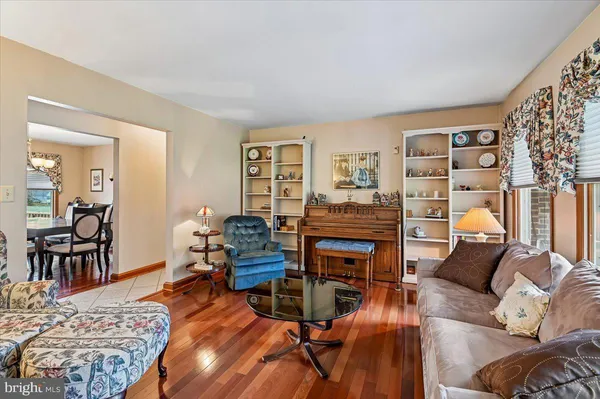 $759,900 | 705 Marshall Manor Drive, Silver Spring, MD 20905