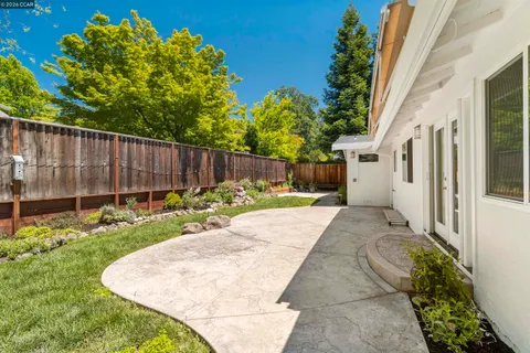 $1,588,000 | 157 Clydesdale Drive, Danville, CA 94526