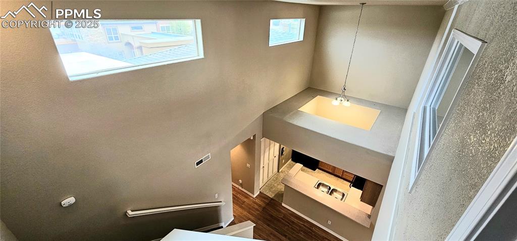 6967 Stetson Ranch Point, Unit 204 Colorado Springs, CO 80922 - Photo 9 of 19 a view of an entryway with sitting area