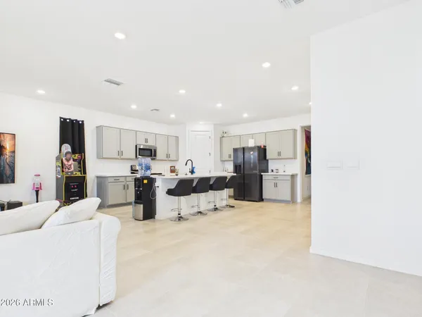 $2,200 | 25159 West Bowker Street, Buckeye, AZ 85326