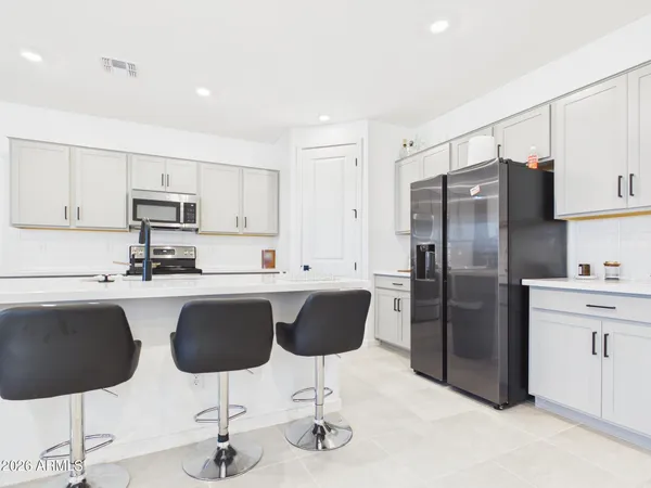 $2,200 | 25159 West Bowker Street, Buckeye, AZ 85326