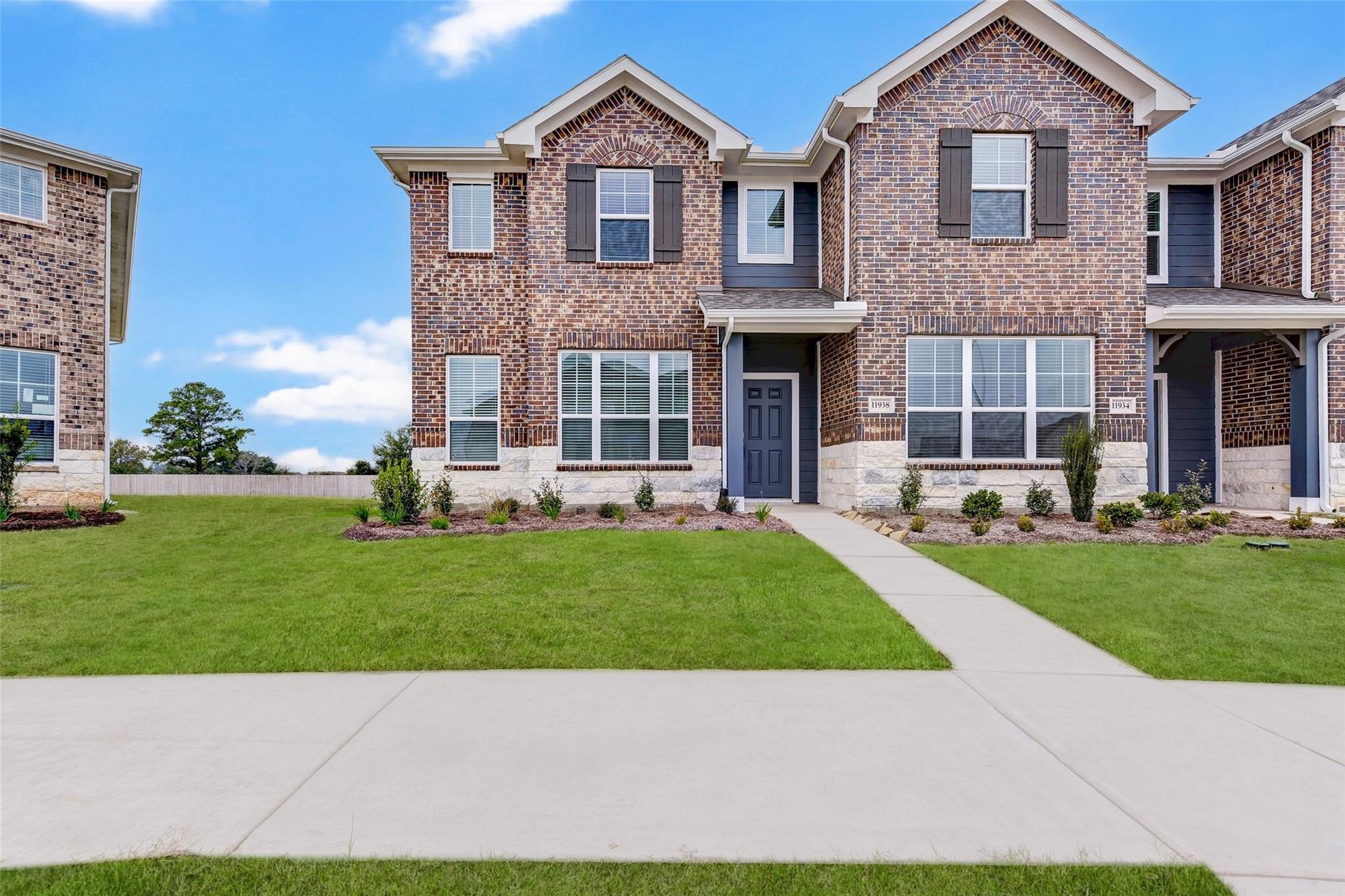 11938 Amber Oak Way Tomball, TX 77375 - Photo 1 of 27