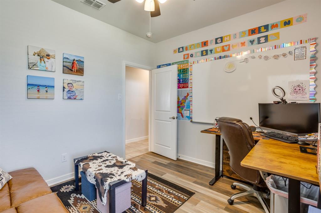 432 Windsail Lane Azle, TX 76020 - Photo 23 of 38 Gallery Image 23