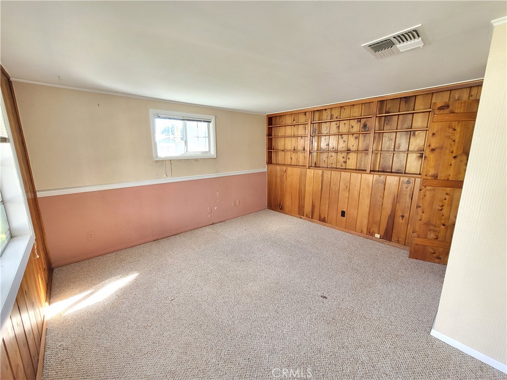 1313 Jackson Street Red Bluff, CA 96080 - Photo 21 of 52 cottage living room