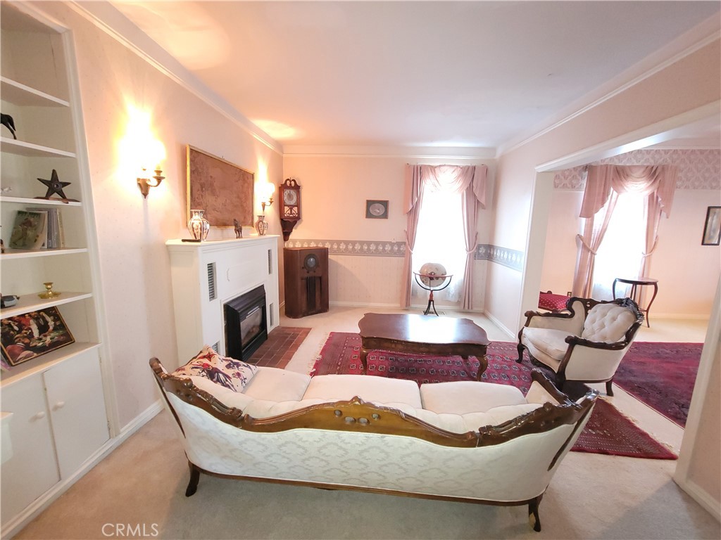 1313 Jackson Street Red Bluff, CA 96080 - Photo 46 of 52 Fireplace