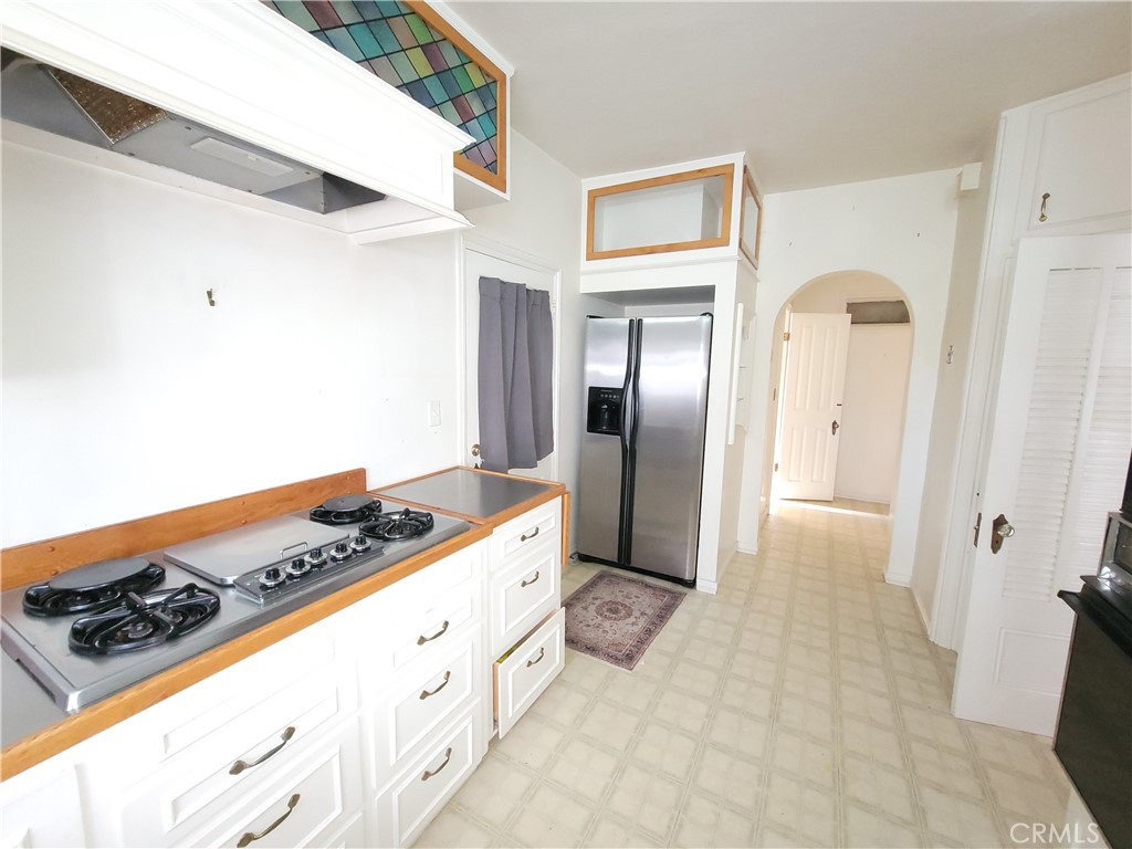 1313 Jackson Street Red Bluff, CA 96080 - Photo 51 of 52 Kitchen