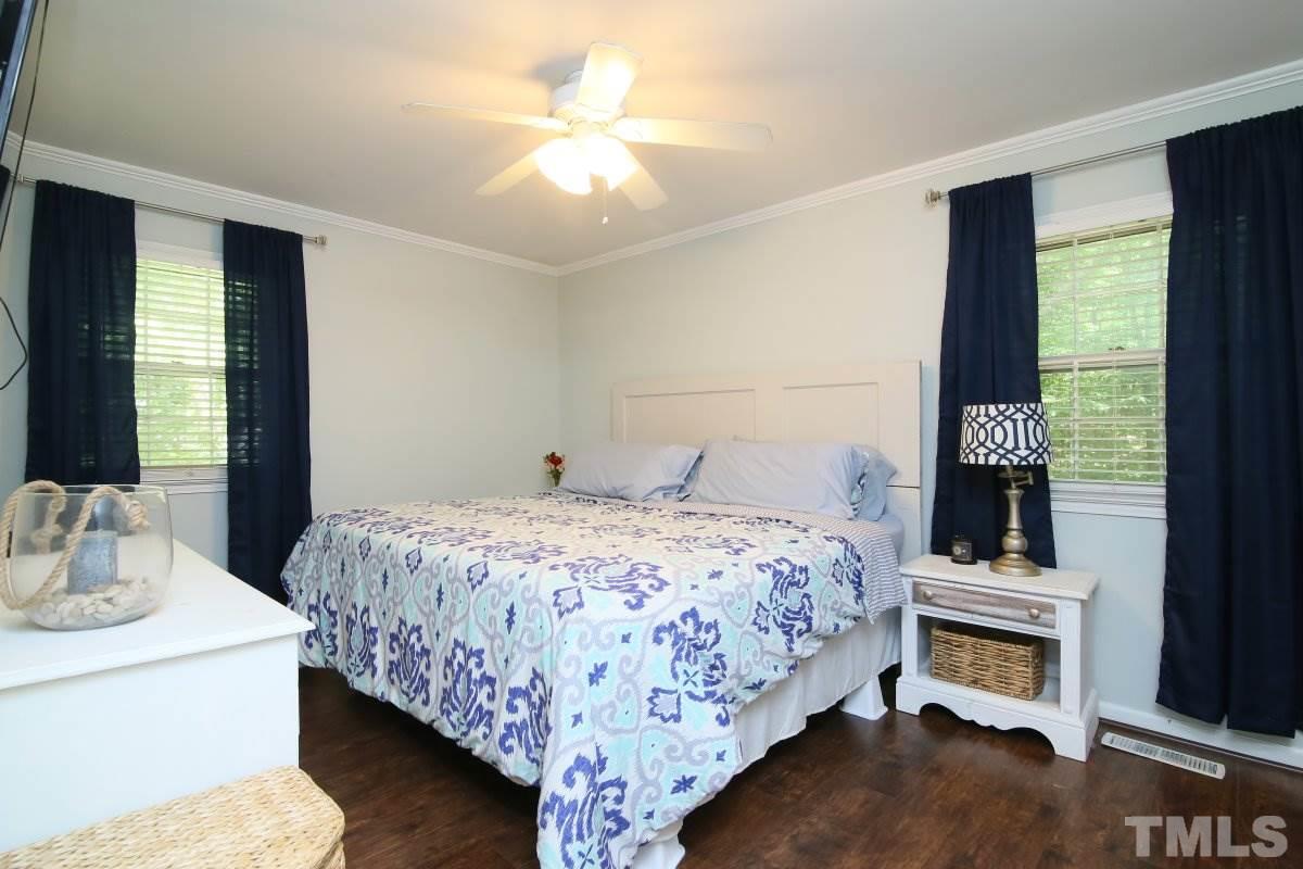 6129 Bellow Street Raleigh, NC 27609 - Photo 12 of 25 Gallery Image 12