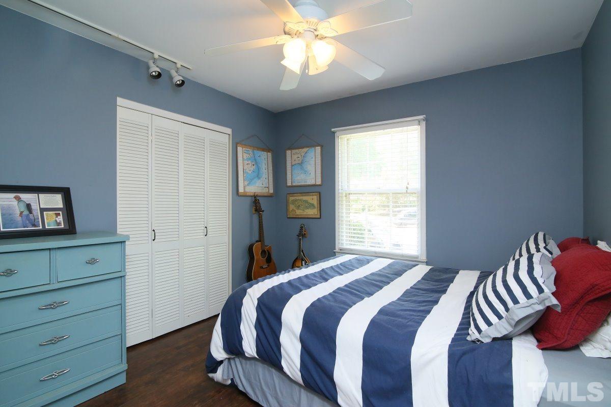 6129 Bellow Street Raleigh, NC 27609 - Photo 14 of 25 Gallery Image 14