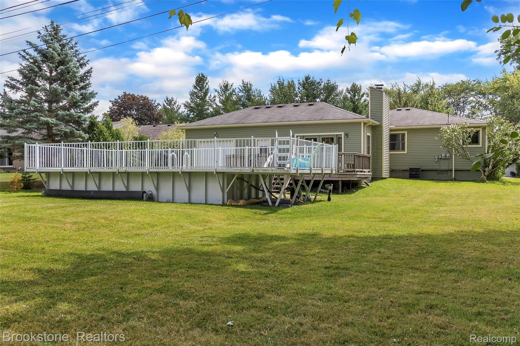 1868 Grace Avenue Rochester, MI 48309 - Photo 35 of 36 1868-Grace-Ave-Rochester-hills-MI-windowstill-35.jpg