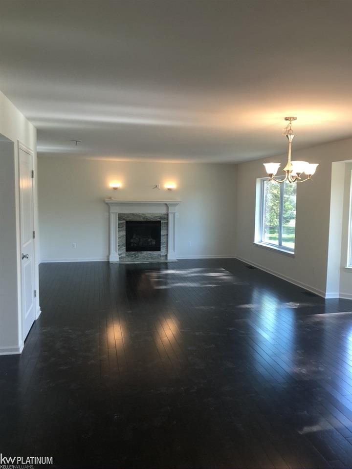 2702 Jewell Drive Rochester, MI 48307 - Photo 11 of 11 50011544-11.JPG