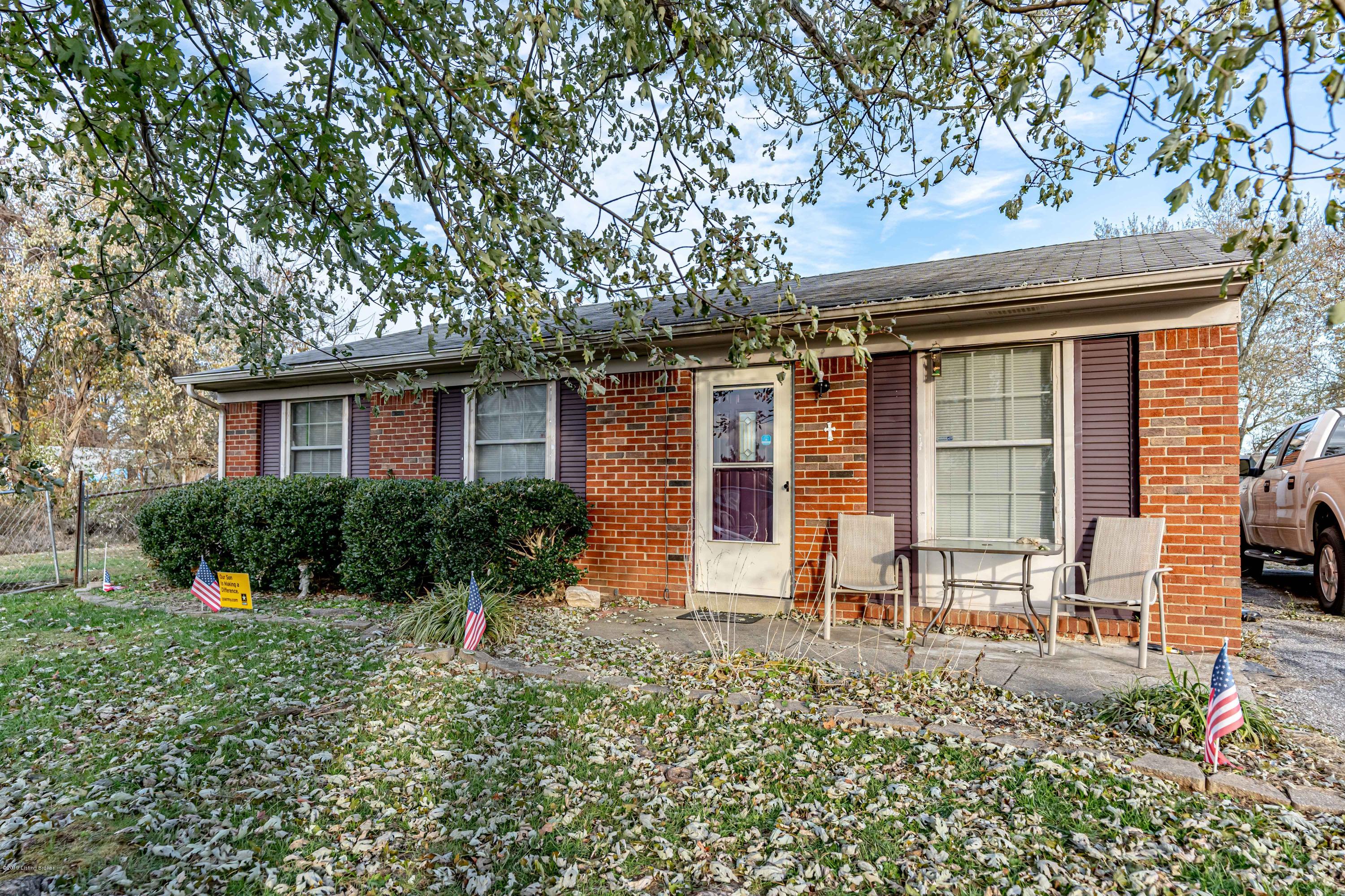 302 Mayflower Road Louisville, KY 40229 - Photo 32 of 33 DSC00067