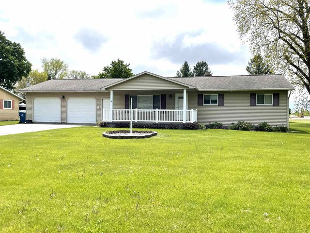 $195,000 | 879 West Center Road, Essexville, MI 48732