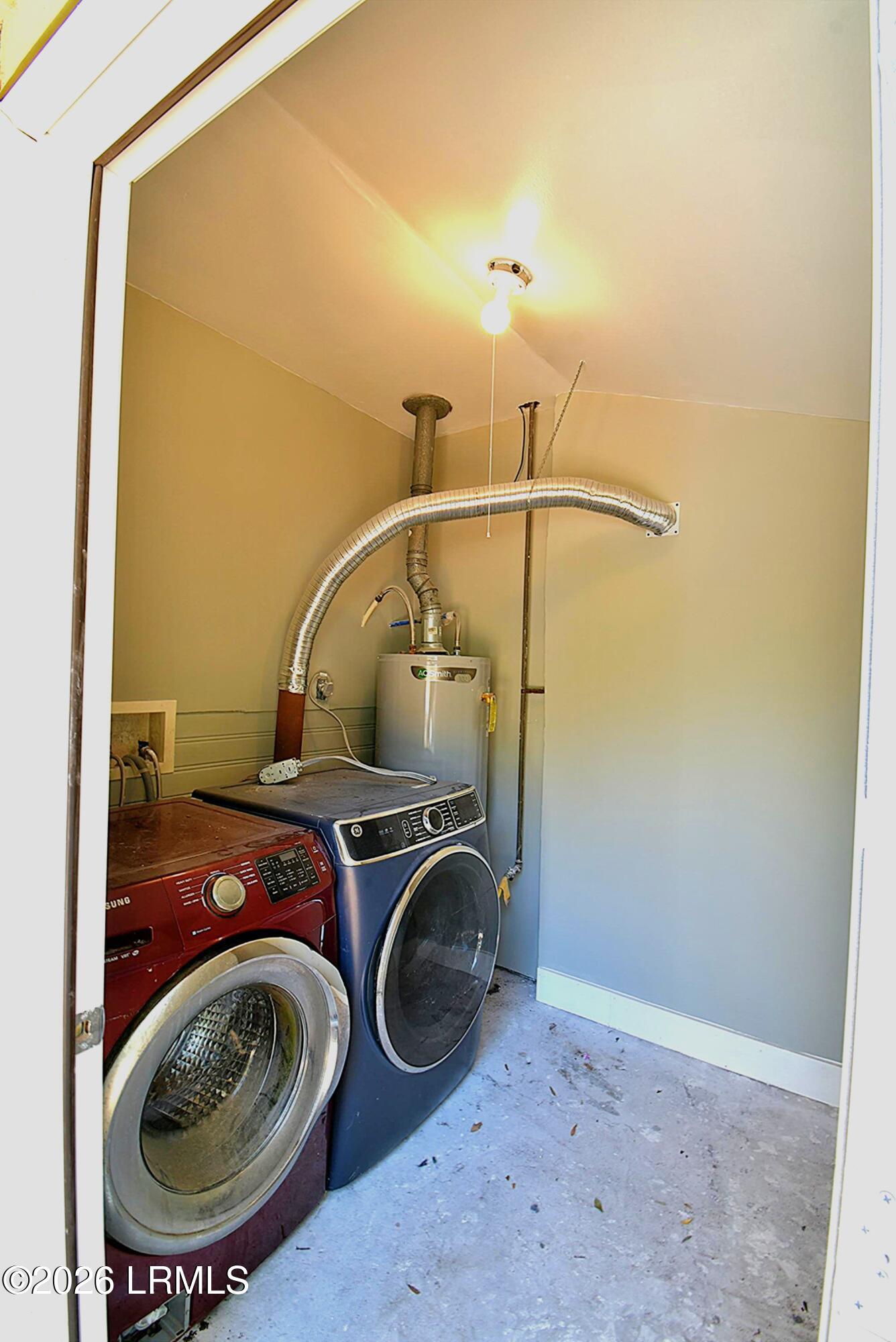 1639 Old Shell Road Port Royal, SC 29935 - Photo 15 of 18 laundry