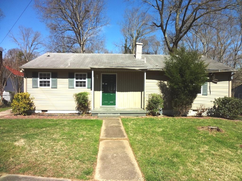 231 Alhambra Road Oak Ridge, TN 37830 - Photo 9 of 11 Front1.JPG