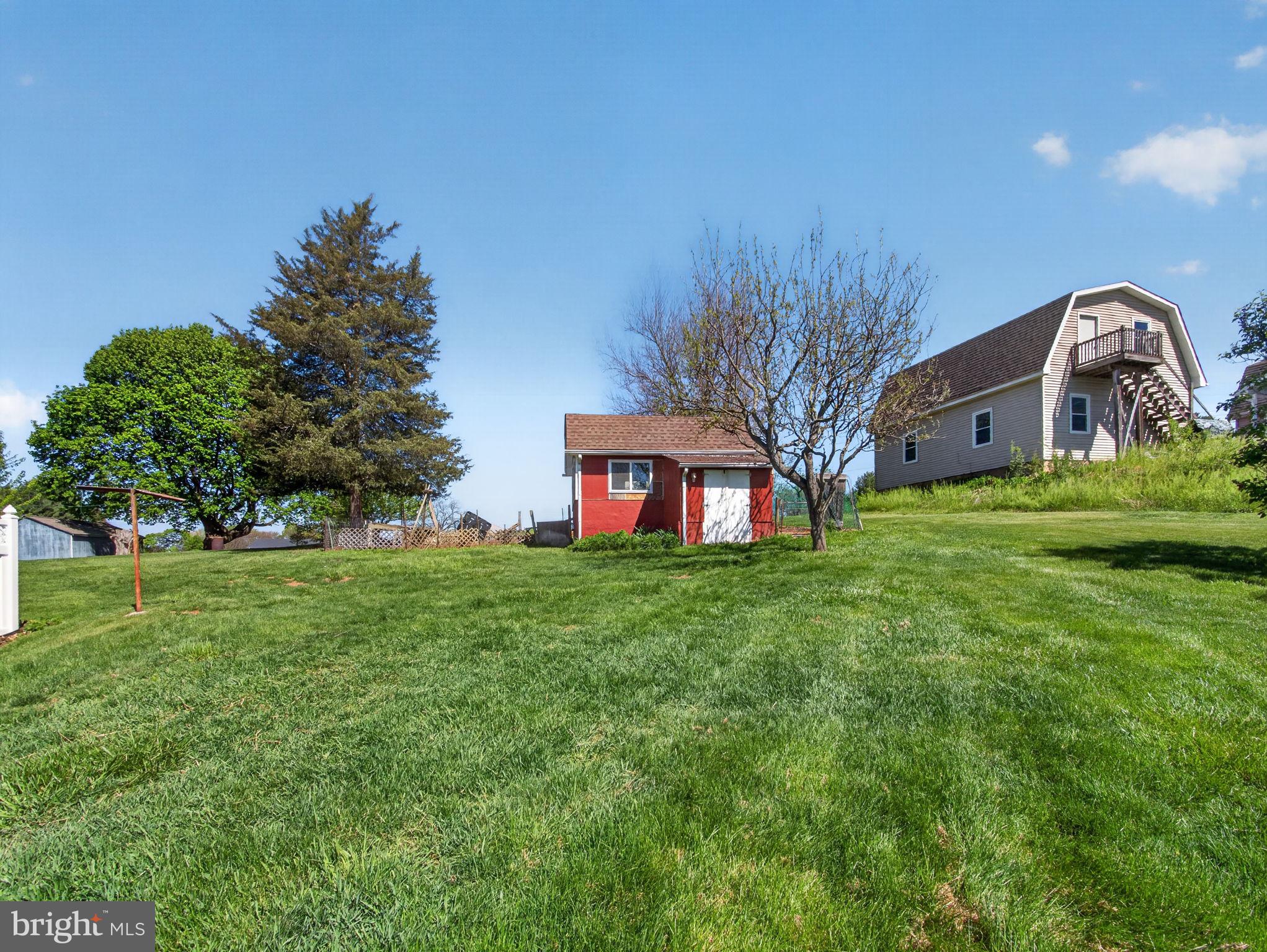 8275 Mertztown Road Alburtis, PA 18011 - Photo 17 of 53