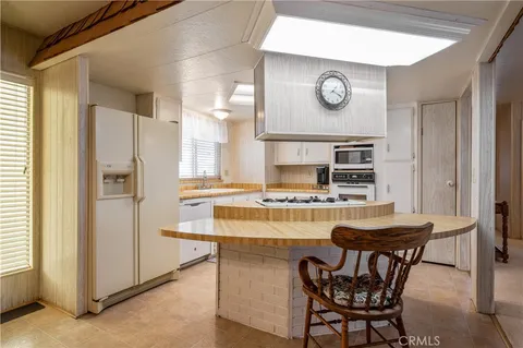 $265,000 | 1065 Lomita Boulevard, Unit 231, Harbor City, CA 90710