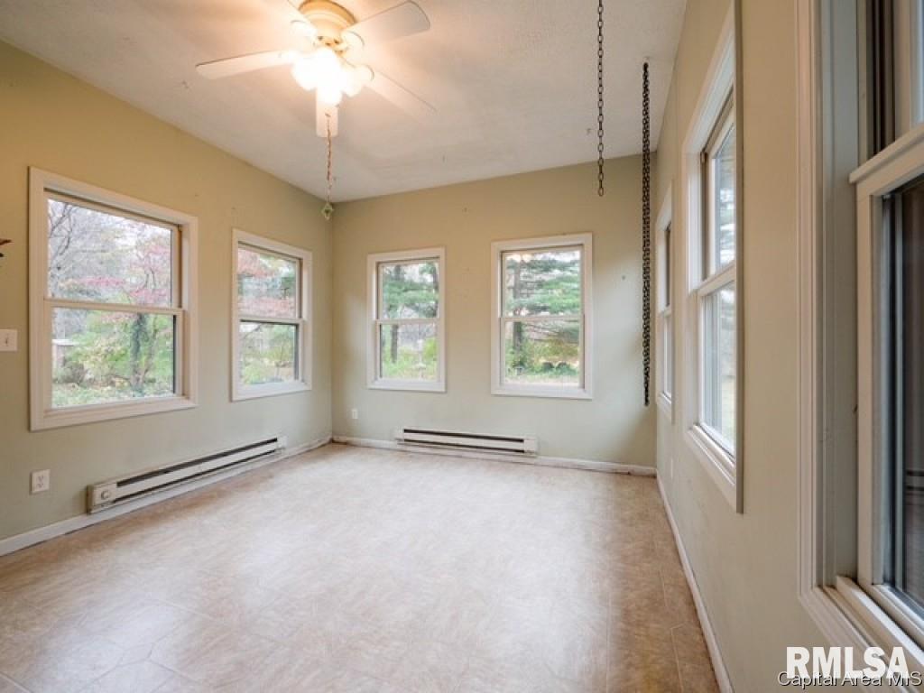 237 Circle Drive Springfield, IL 62703 - Photo 9 of 27