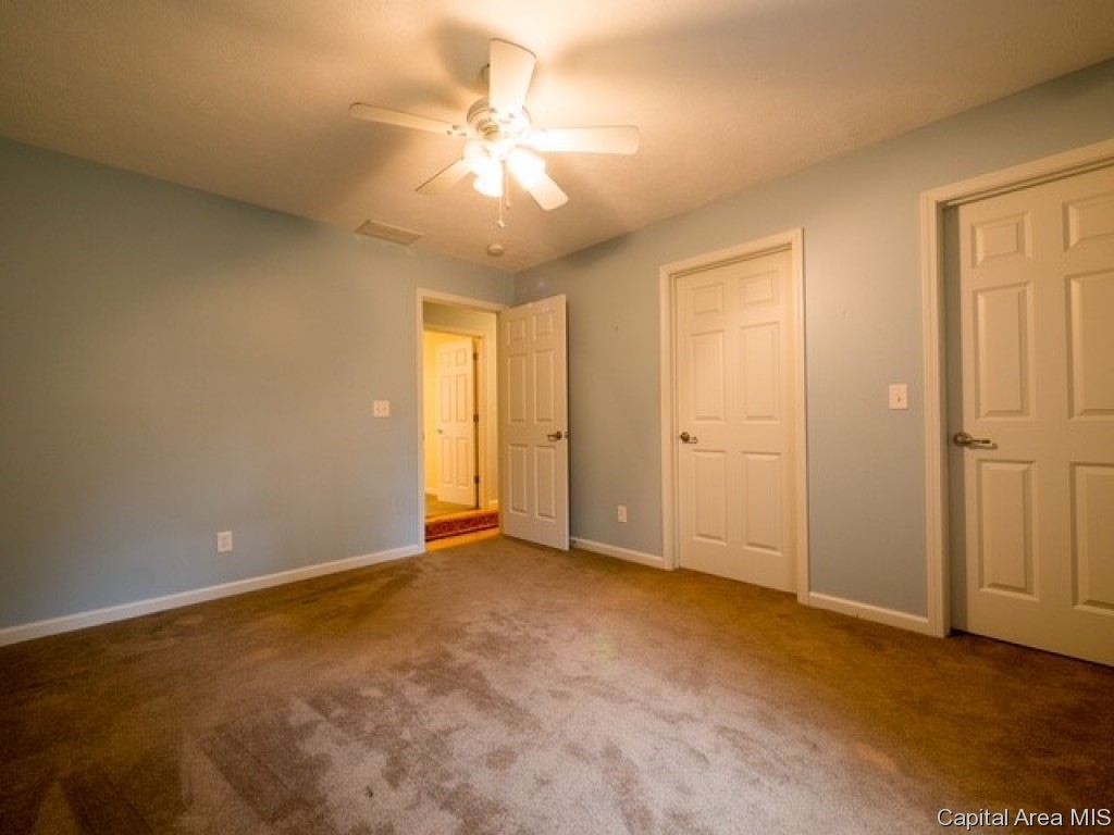 237 Circle Drive Springfield, IL 62703 - Photo 10 of 27
