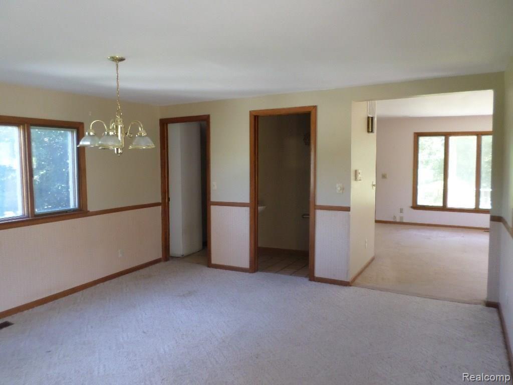 8437 Mabley Hill Road Fenton, MI 48430 - Photo 8 of 30 SAM_7132.JPG