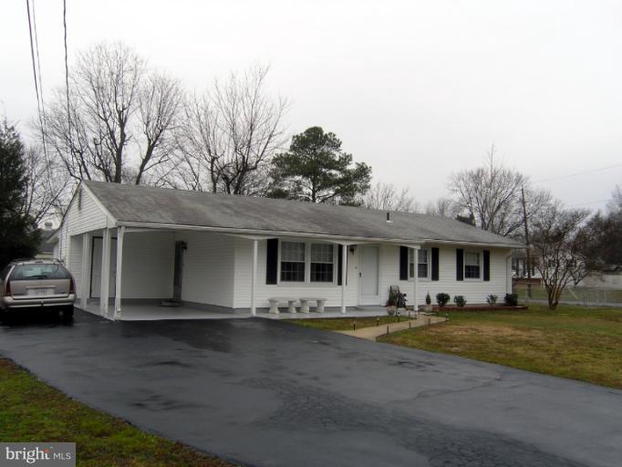 8200 Frye Road Alexandria, VA 22309 - Photo 27 of 27 Exterior (Front)