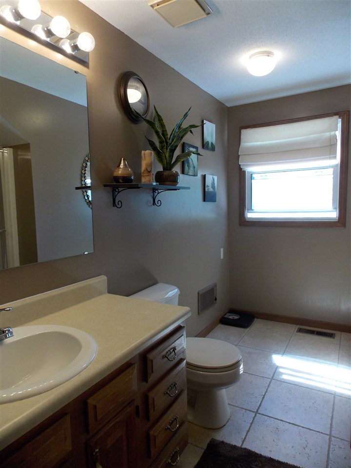 6611 Winchester Road Fort Wayne, IN 46819 - Photo 31 of 36
