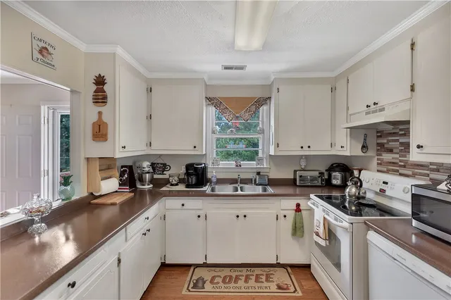 $349,300 | 126 Olivarri Drive, Anderson, SC 29621