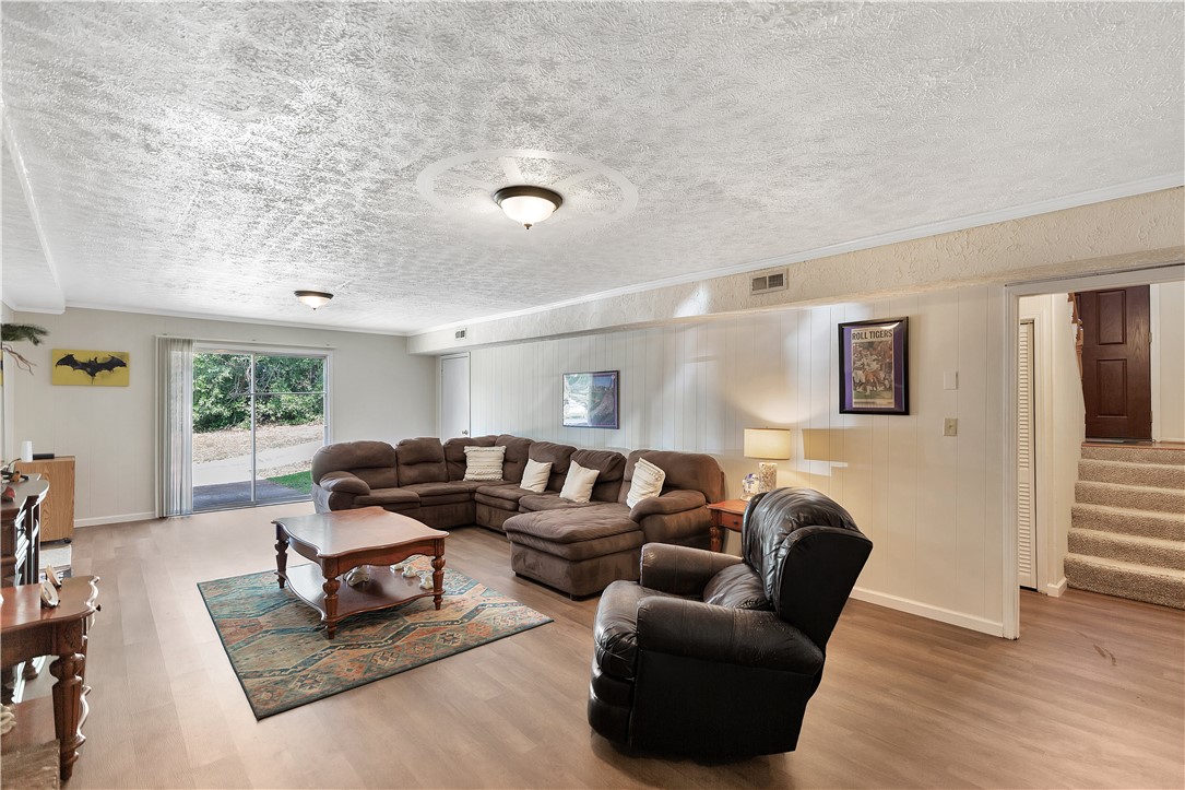 126 Olivarri Drive Anderson, SC 29621 - Photo 31 of 37