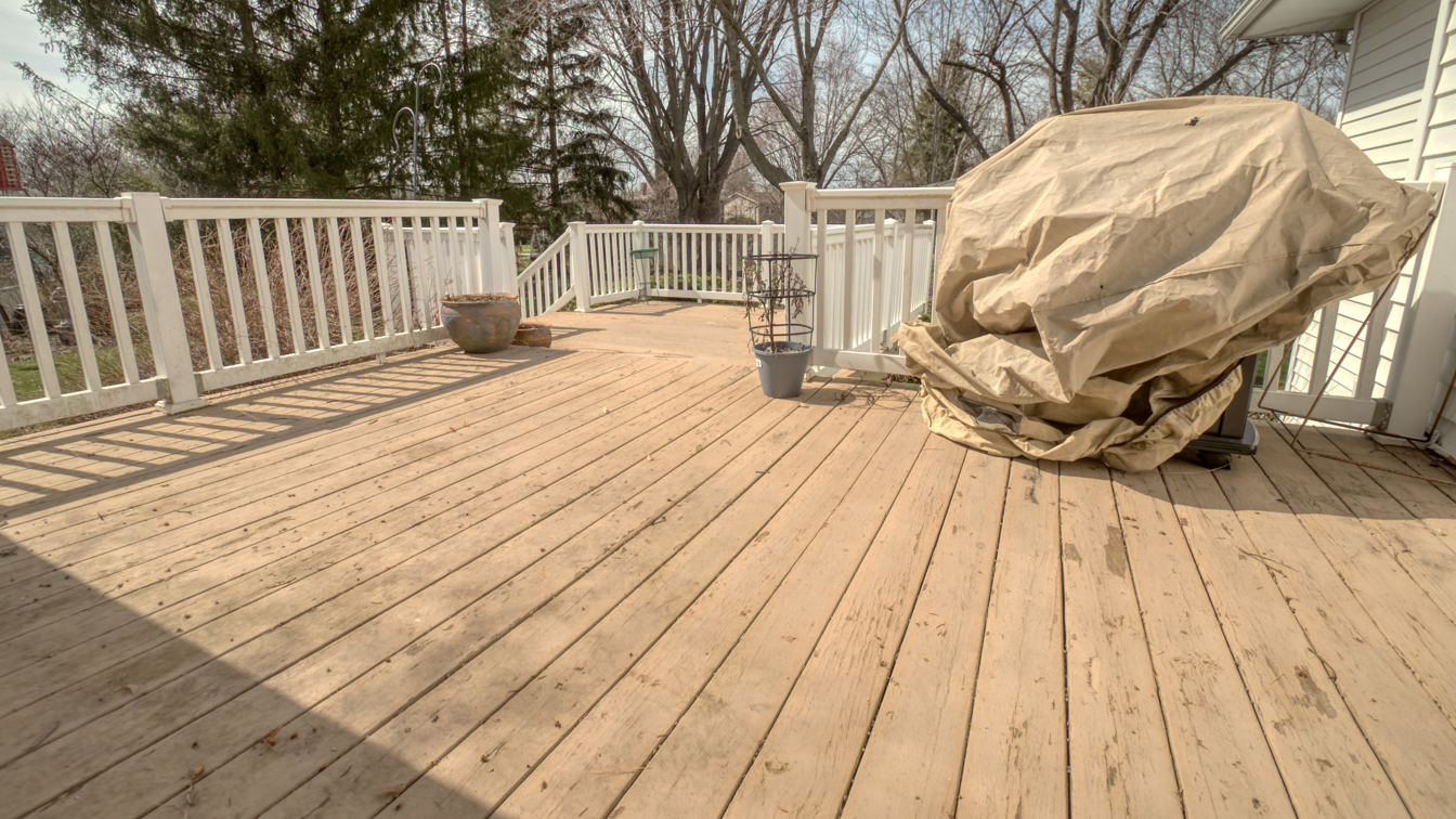 1200 Ridgeway Drive Elgin, IL 60123 - Photo 32 of 34 a view of wooden deck
