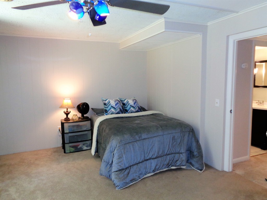 10 River Road Sturbridge, MA 01566 - Photo 19 of 29
