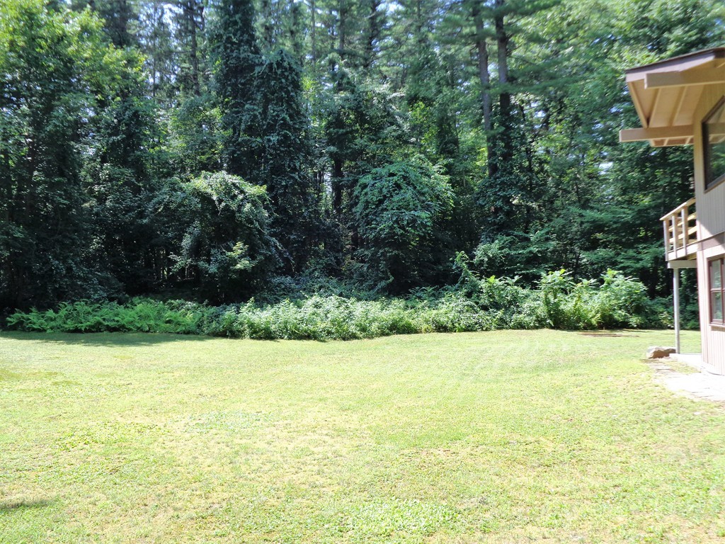 10 River Road Sturbridge, MA 01566 - Photo 22 of 29 a view of an outdoor space and a yard