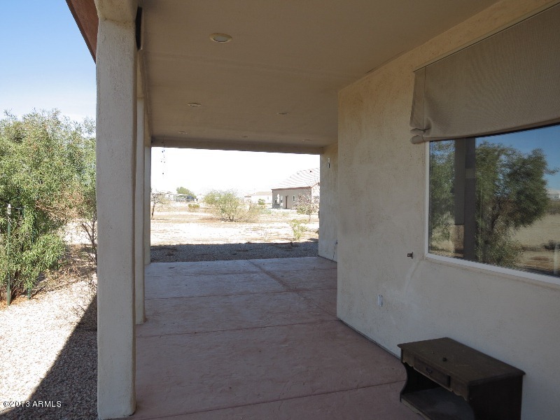 12234 North Table Top Road Maricopa, AZ 85139 - Photo 36 of 50 Covered patio