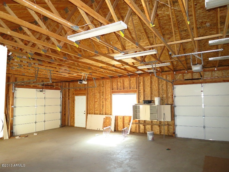 12234 North Table Top Road Maricopa, AZ 85139 - Photo 42 of 50 Garage