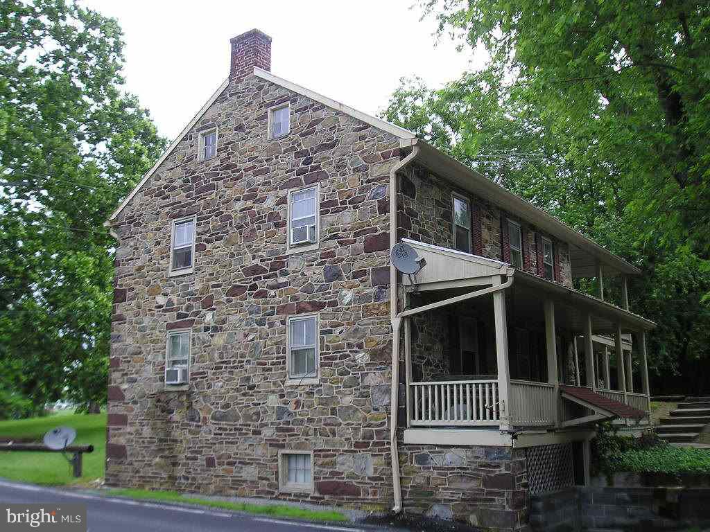 5720 Fairfield Road Fairfield, PA 17320 - Photo 2 of 10 Gallery Image 2