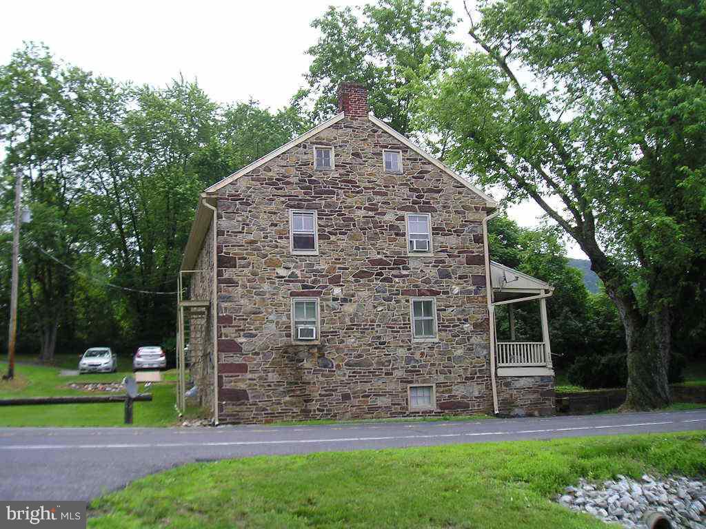 5720 Fairfield Road Fairfield, PA 17320 - Photo 3 of 10 Gallery Image 3
