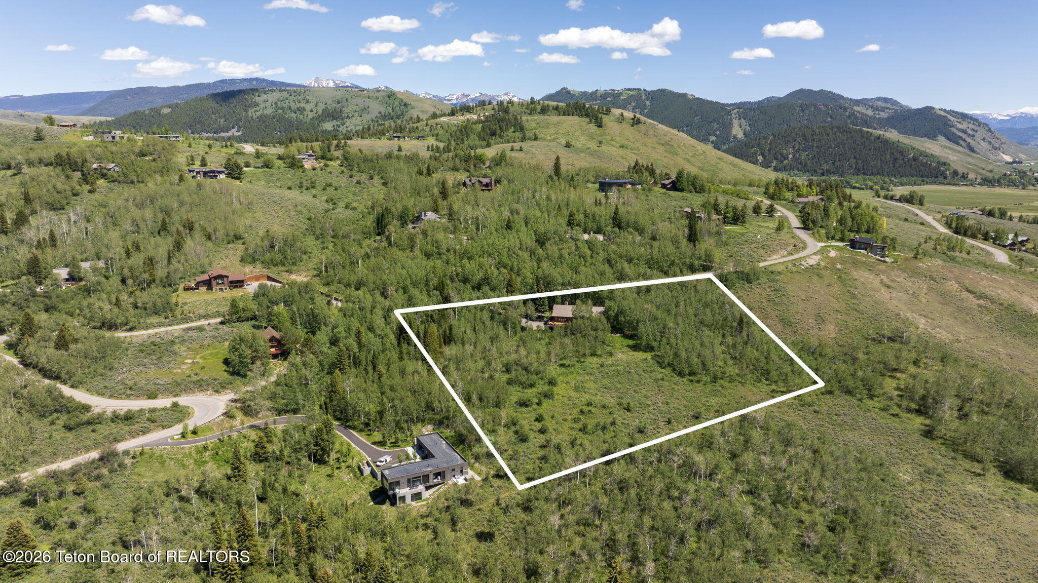 655 Spur Road Jackson, WY 83001 - Photo 32 of 37 Aerial with approximate lot lines