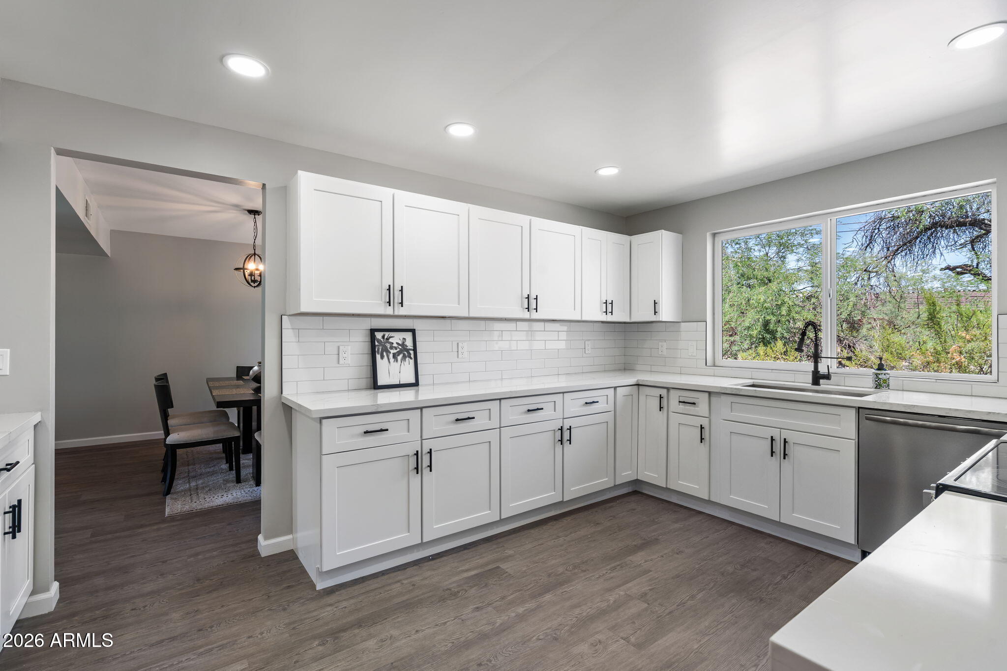 211 East Campo Desierto Road Tempe, AZ 85288 - Photo 11 of 26