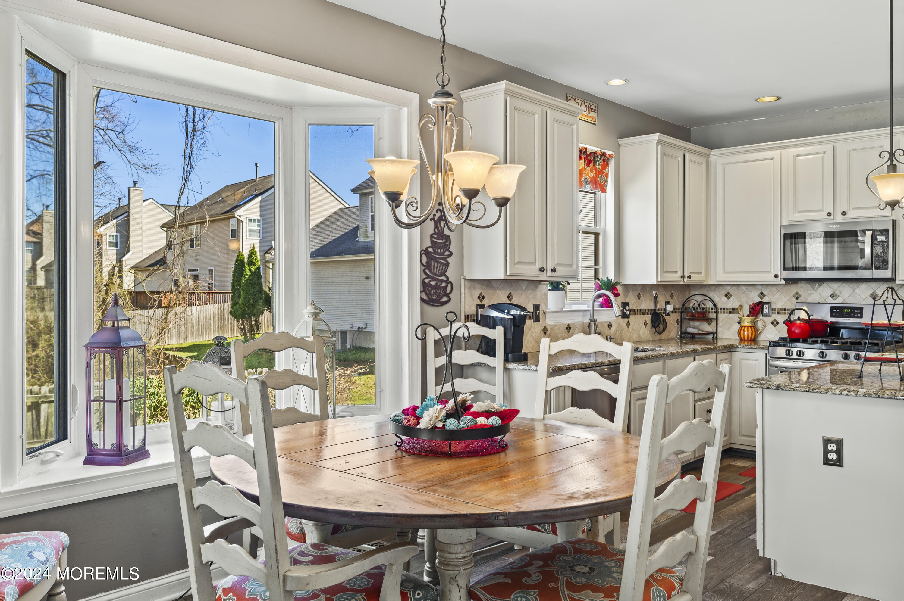 55 Danella Way Howell, NJ 07731 - Photo 11 of 38 Kitchen 5