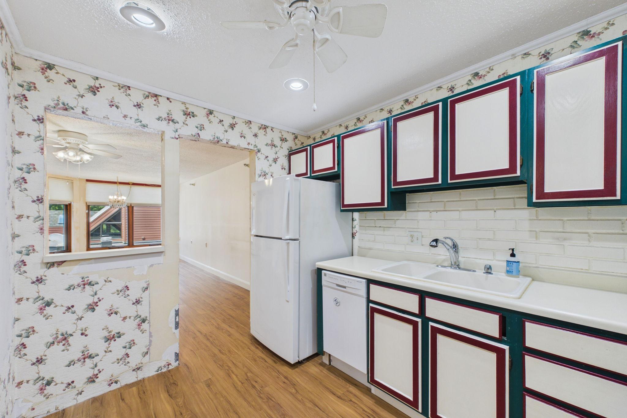 500 County B Road West, Unit 119 Roseville, MN 55113 - Photo 14 of 23 Gallery Image 14